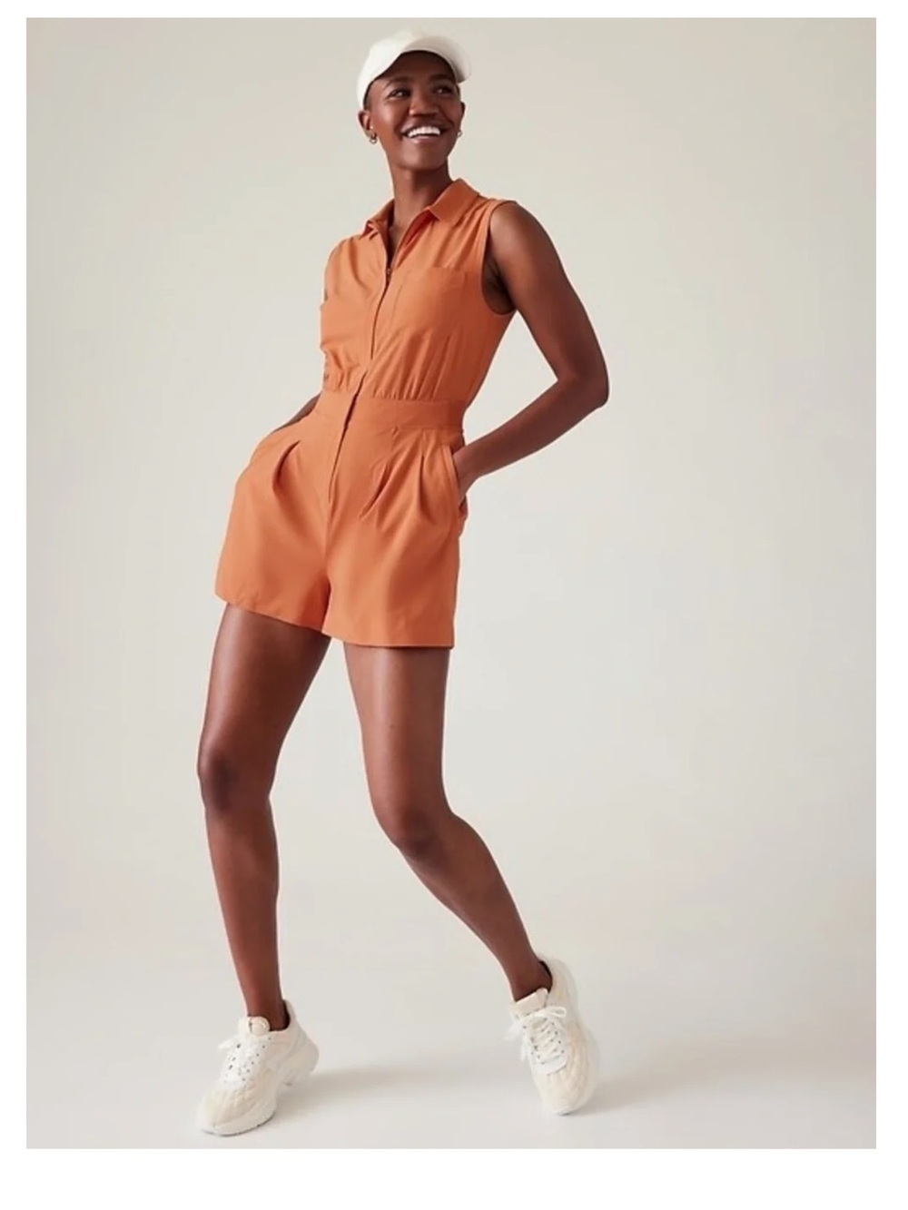 Athleta Sleeveless Zip Front Size 4P Romper